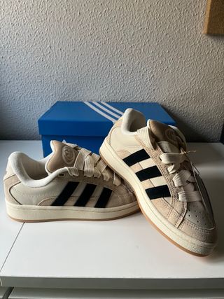Adidas Botines Beige y Negro