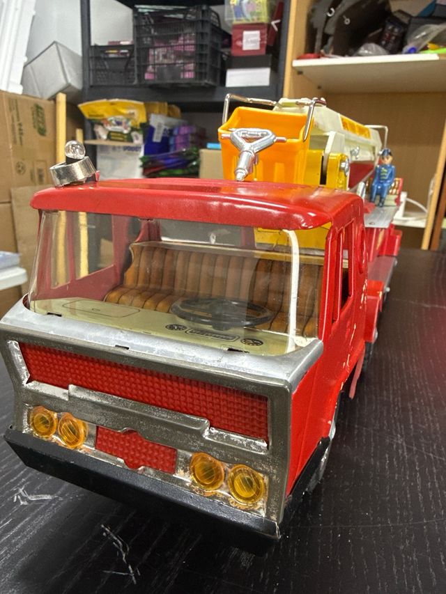 Camión Bomberos Gozan 560