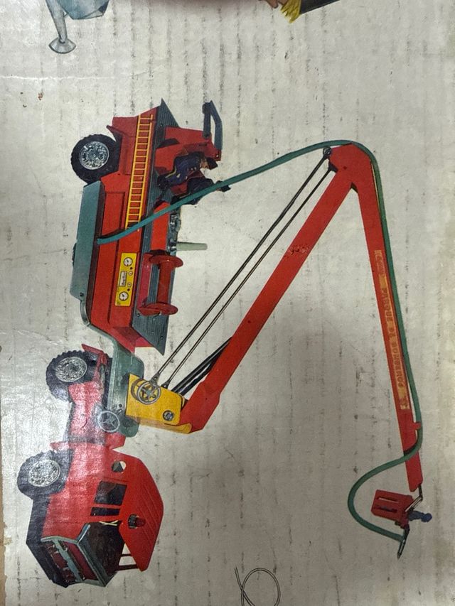 Camión Bomberos Gozan 560