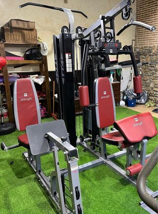 BH Fitness TT4 (G159) Estación Multifuerza