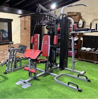 BH Fitness TT4 (G159) Estación Multifuerza