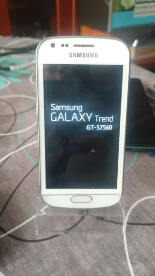 Samsung Galaxy Trend GT-S7560 Blanco