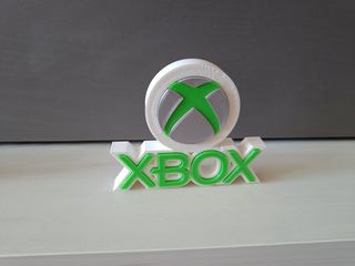 Segni 3D fanart di videogiochi come Xbox o Game Over in plastica stampata 3D