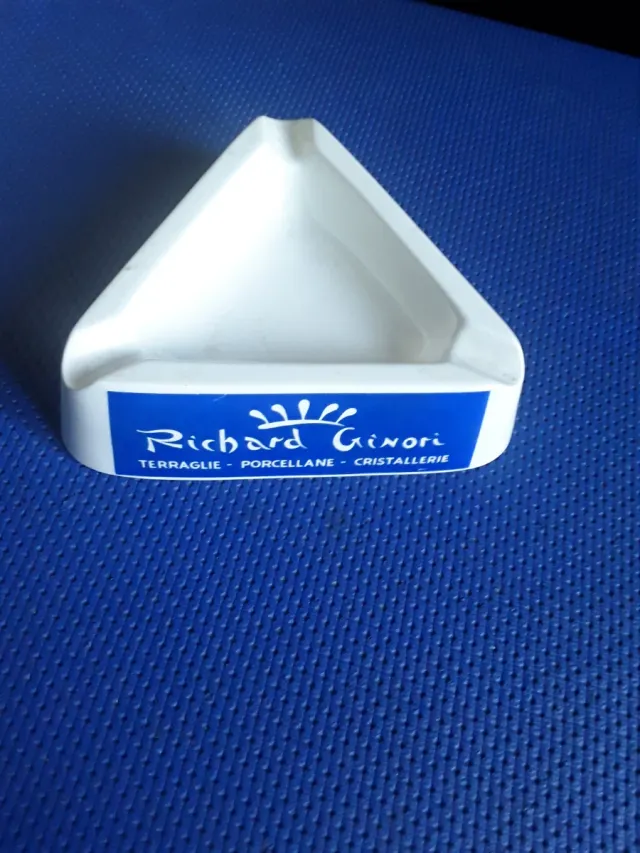 Posacenere Richard Ginori in porcellana