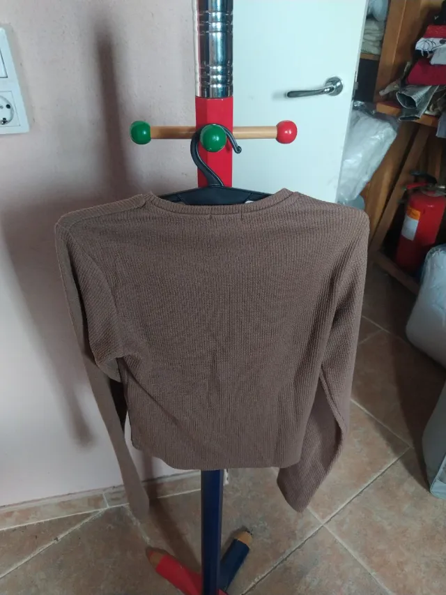 Jersey niña marrón