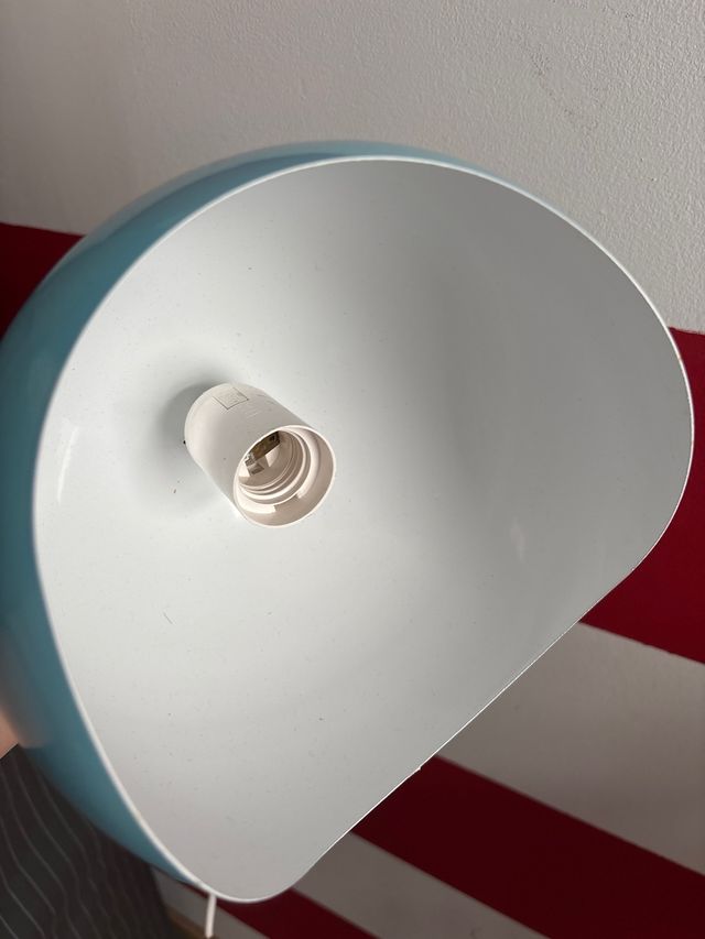 Lámpara de techo azul metal y plástico