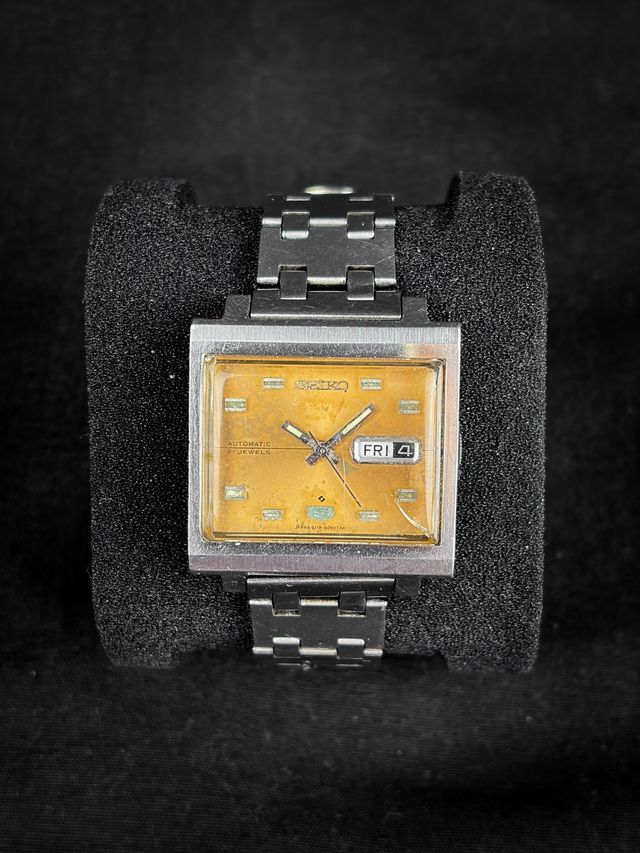 Reloj Seiko 5 Automático Vintage Dorado