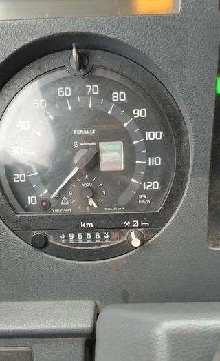 CAMION RENAULT S-150 MIDLINER 2000