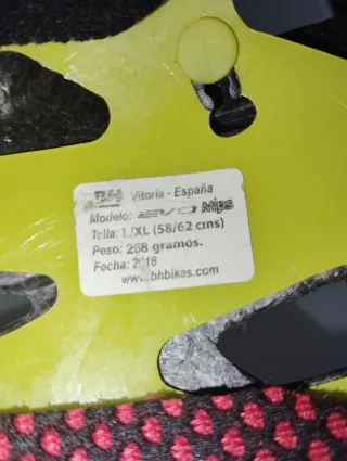 Casco BH EVO Negro y Amarillo