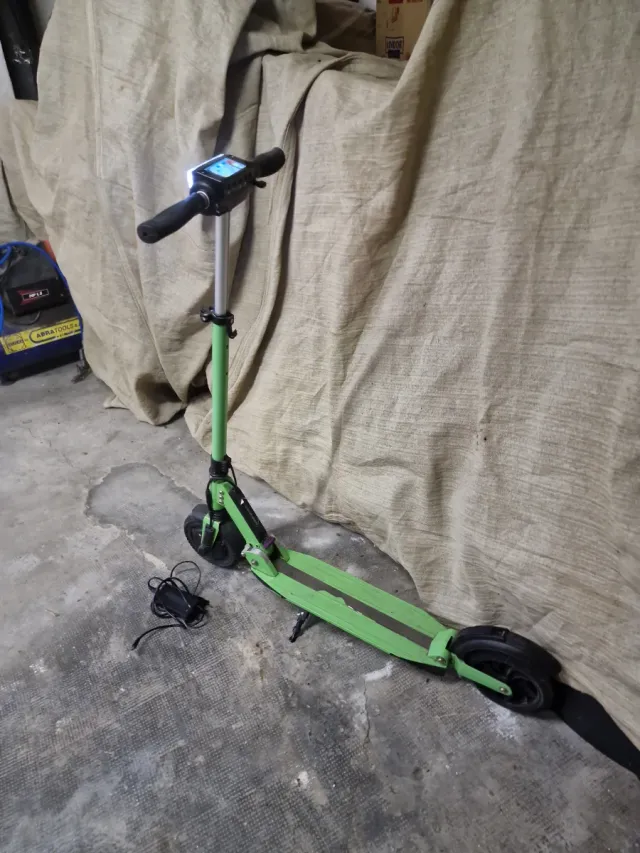 Patinete ECOXTREM Verde