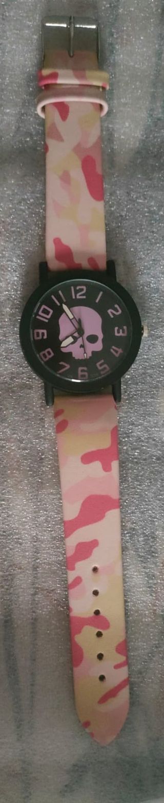 Reloj Skull Camuflaje Rosa Negro