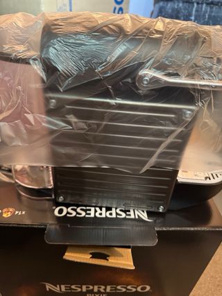 Cafetera Nespresso Pixie
