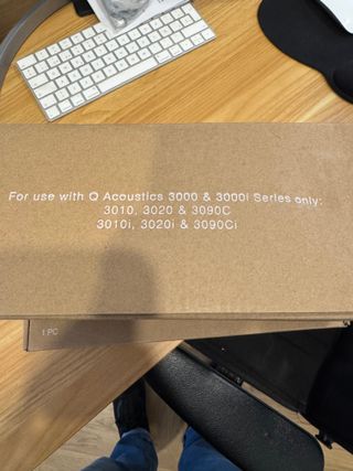 Soportes Altavoces Q Acoustics Negros