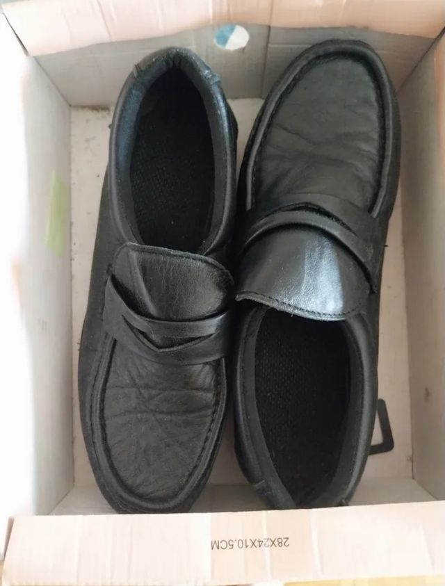 Zapatos cómodos hombre negros