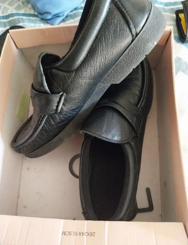 Zapatos cómodos hombre negros