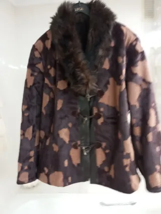 Chaquetón marrón combinado Marrón