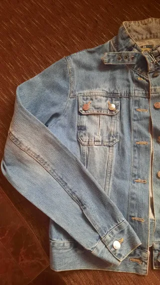 Cazadora vaquera talla M poco uso