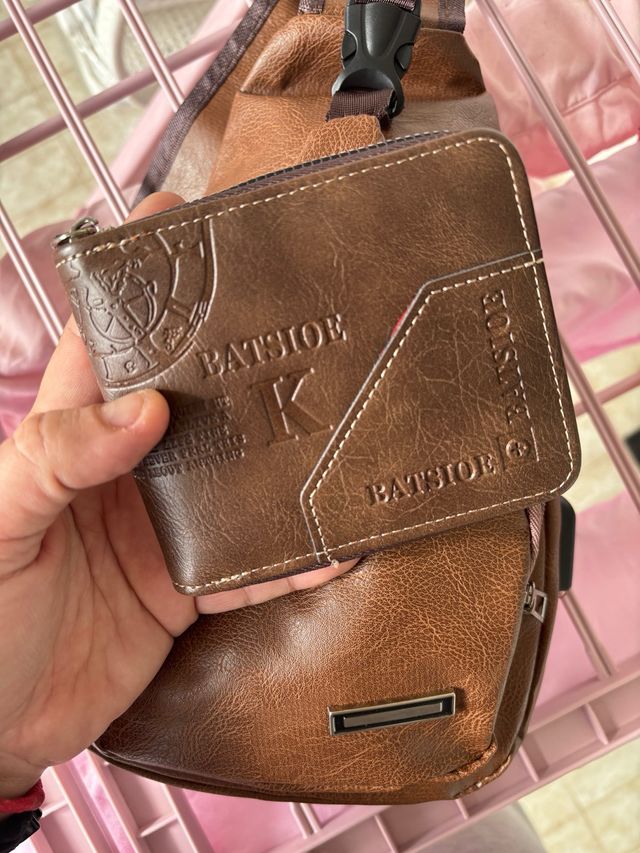 Cartera y bandolera de hombre