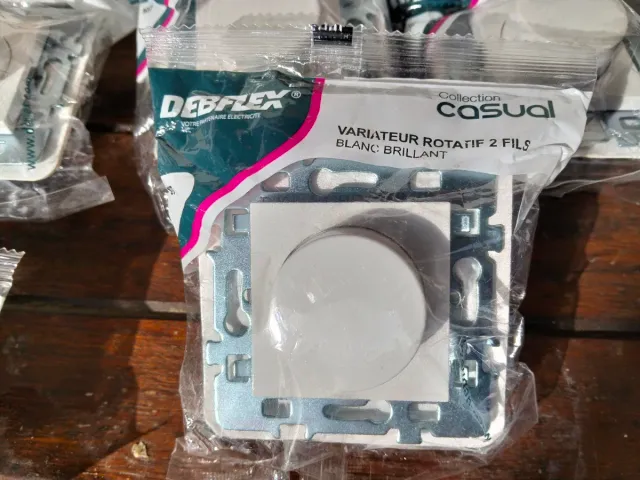 Variador Rotativo 2 Hilos Blanco Brillante