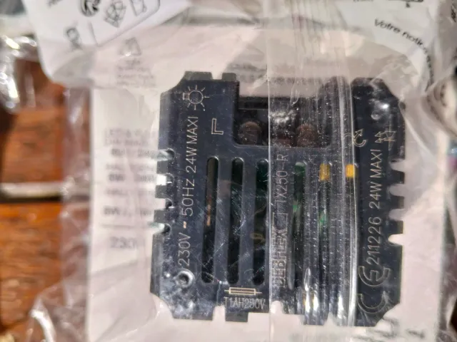 Variador Rotativo 2 Hilos Blanco Brillante