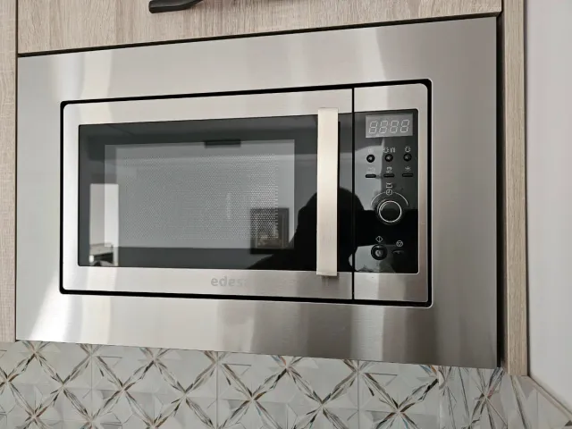Microondas Edesa empotrable