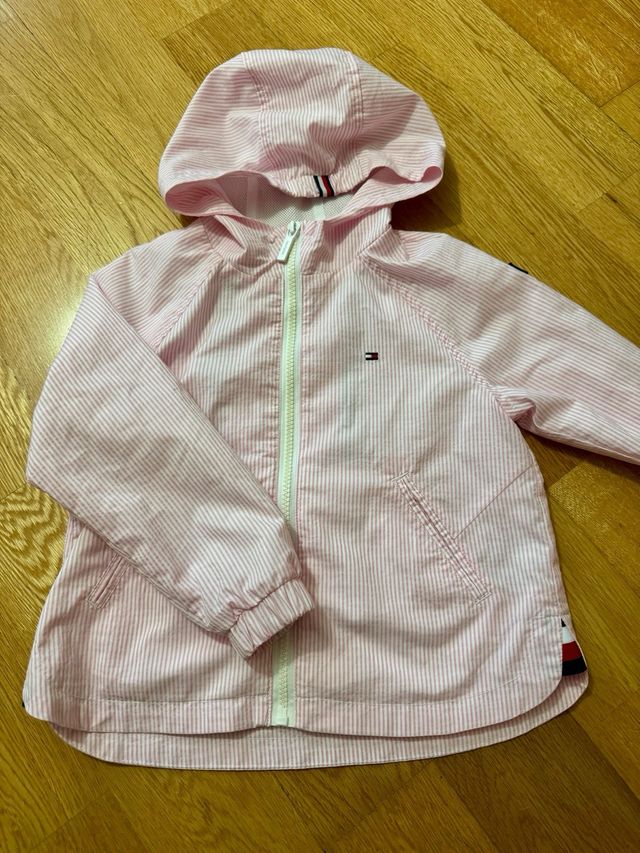 Cortavientos Tommy Hilfiger Talla 4 (104)