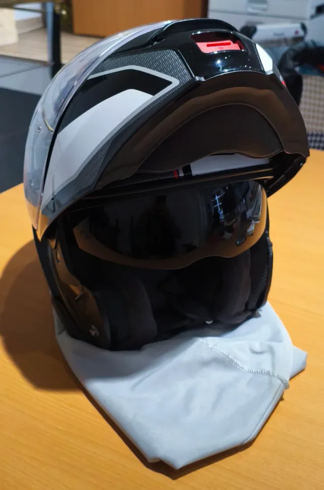 Casco Shoei Neotec II