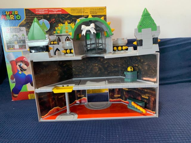Castello Deluxe Bowser Super Mario Bros