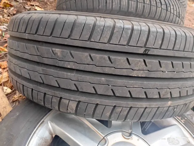 Neumáticos Yokohama 205/55R16