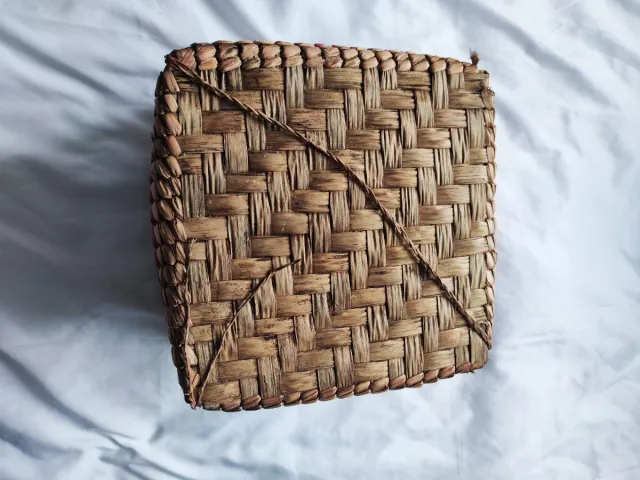 Cesta Mimbre Tejida Multicolor