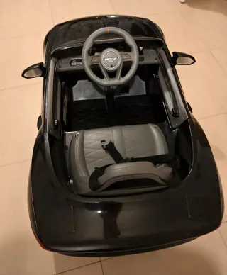 Coche eléctrico infantil Bentley