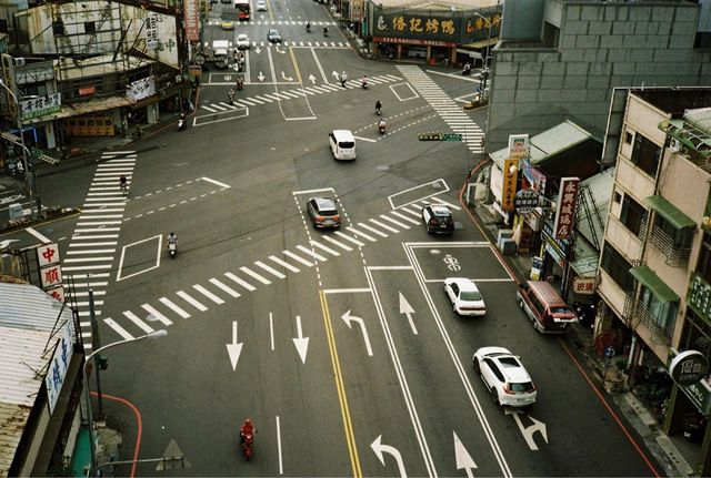 Canon Sure Shot Supreme - fotocamera 35mm compatta