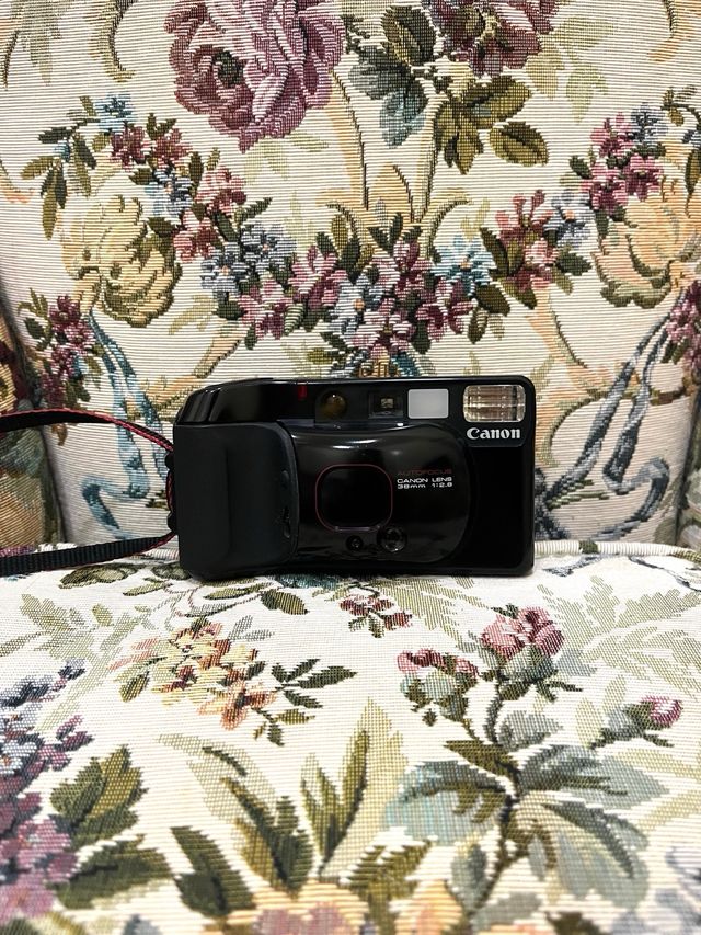 Canon Sure Shot Supreme - fotocamera 35mm compatta