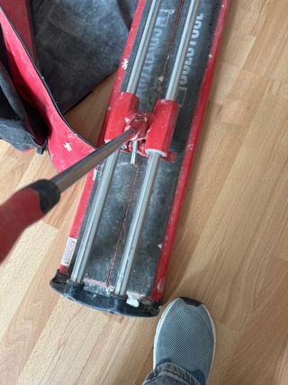 Cortadora de azulejo y porcelánico FUNCIONA PERFEC