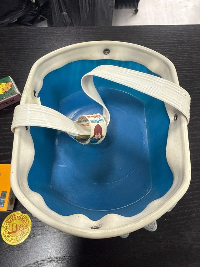 Señorita Pepis. canastilla de tu muñeca.