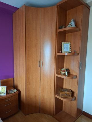 Armario de dormitorio madera