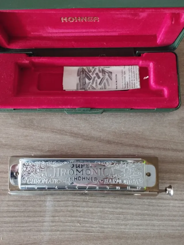 Armónica Hohner Super Chromonica