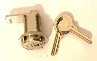 Serratura Camma Yale 8950030 con 2 Chiavi