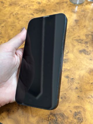 iPhone 13 128 GB – Buen estado, pantalla intacta