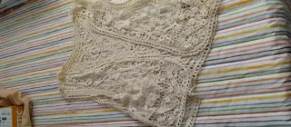 Blusa de encaje beige talla única