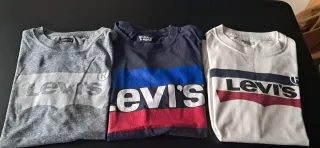 Lote 3 Camisetas Levi's.  Niño Talla S(8)