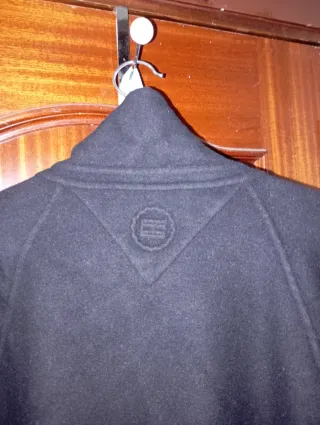 Abrigo Tommy Hilfiger Negro