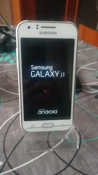 Samsung Galaxy J1 Blanco