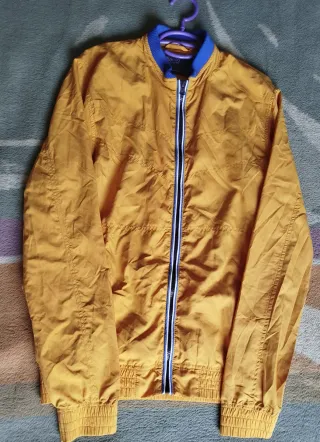 Cazadora Bomber Impermeable Talla M