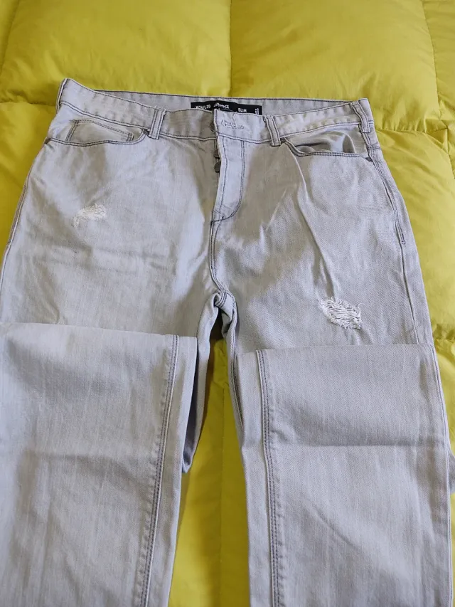 Pantalón chico /descosidos