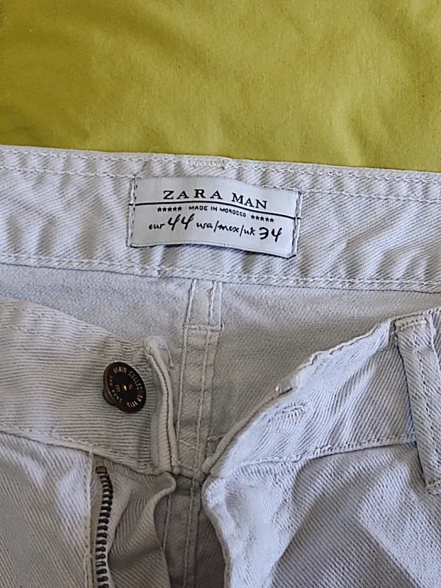 Pantalón chico /descosidos