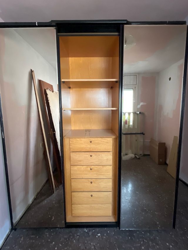 Armario puertas correderas espejo