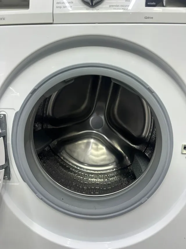 Lavadora Siemens 8kg iQdrive Blanca