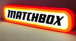 Lámpara LED Logo Matchbox 20% DESCUENTO