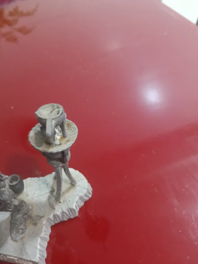 Muñeco NECA La Momia Oscilante